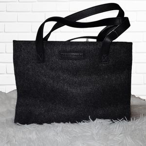 Apostrophe Gray Felt Snap Handbag/Crossbody Bag (NWT)